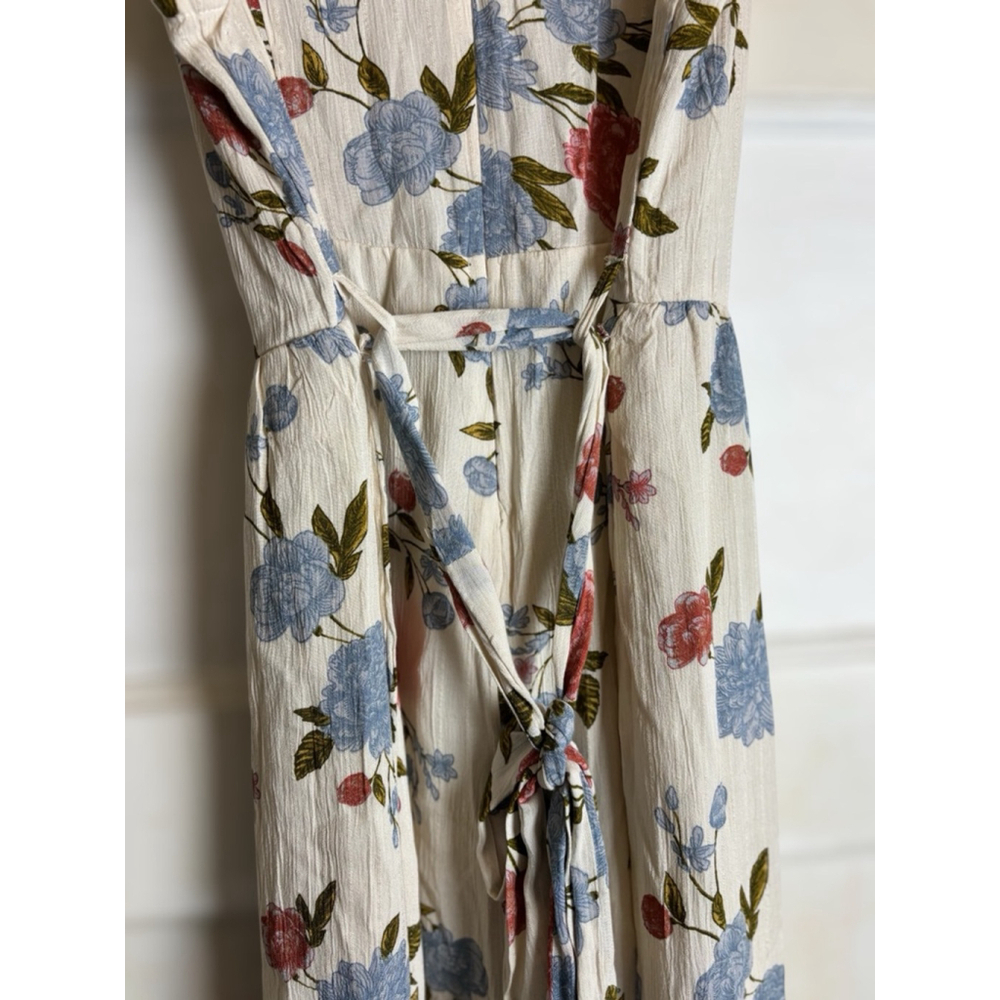 American Eagle Outfitters Women's Size 2 Ivory Floral V-Neck Adjustable Jumpsuit - Picture 3 of 16